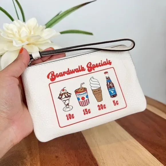 NWT Coach Corner Zip Wristlet With Boardwalk Graphic - Picture 1 of 6